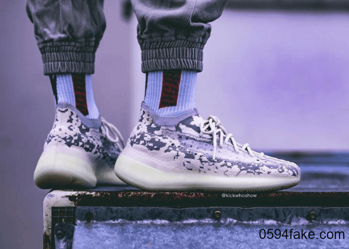 Yeezy Boost 380“ Alien”释出最新实物图和上脚美照!好看到发出土拨鼠尖叫! 货号:FB6878