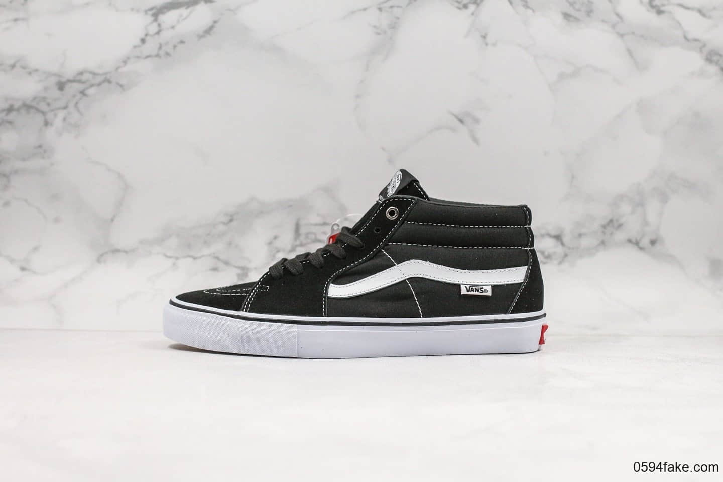 万斯VANS SK8-Mid PRO公司级版本经典高帮中性滑板鞋原档案数据开发原盒原标原厂硫化工艺 货号：VN0A347UY28