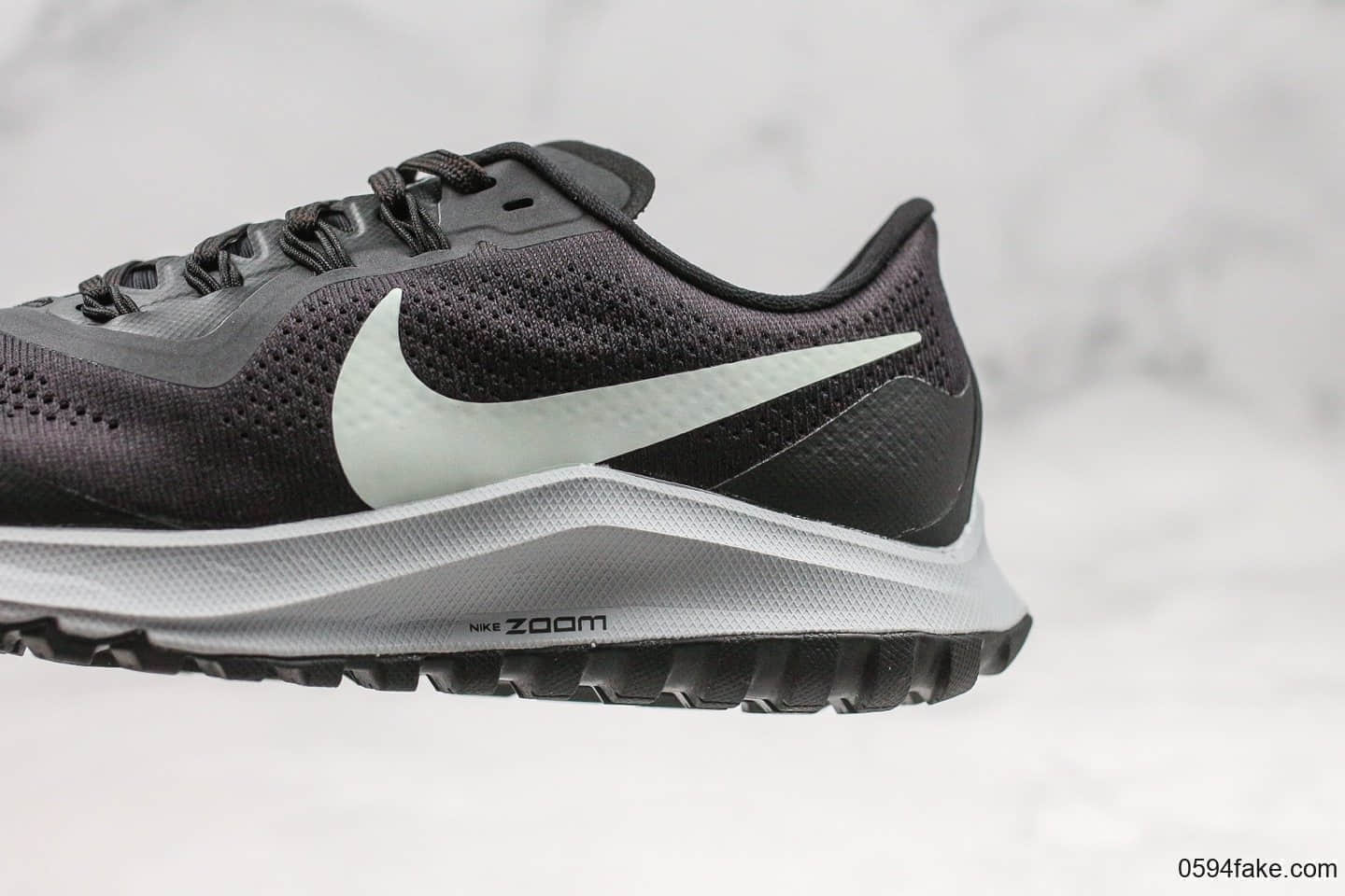 耐克Nike Air Zoom Pegasus 36纯原版本登月36代透气跑步鞋内置Zoom气垫中足动态支撑原档案数据开发 货号:AR5677-002