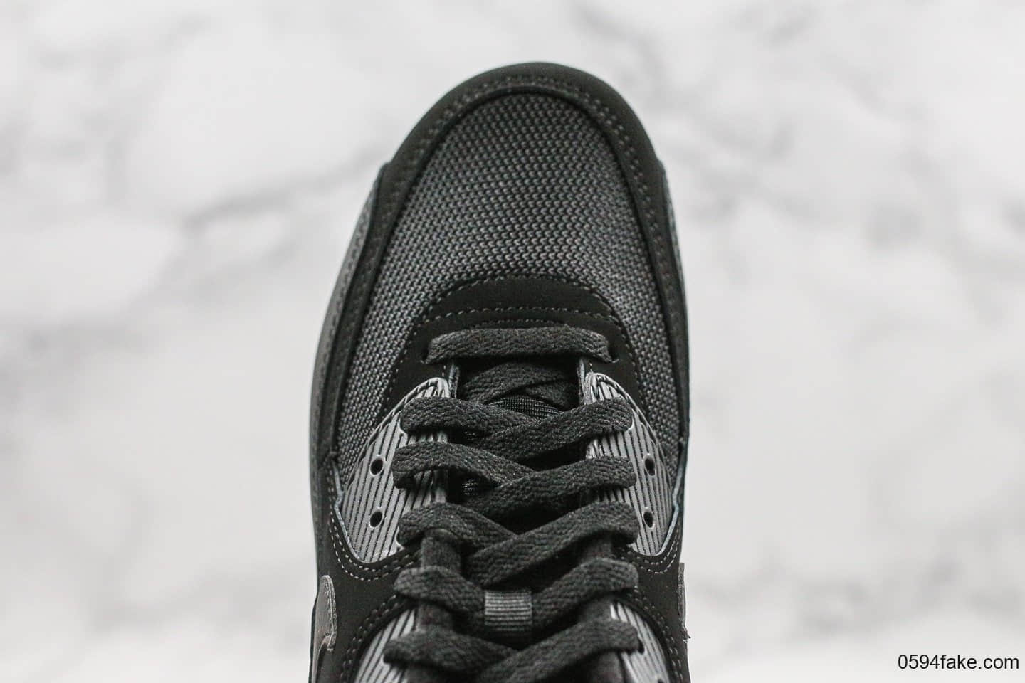 耐克Nike Air Max 90 Essential纯原版本max90复古气垫运动慢跑鞋黑蓝色内置可视气垫皮革鞋面 货号:CN0194-001