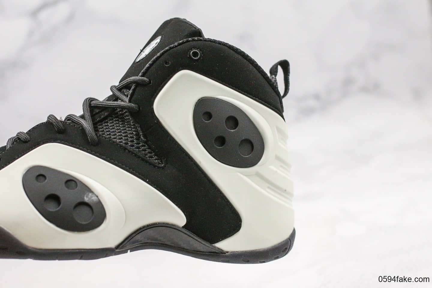 耐克Nike Zoom Rookie Black纯原版本便士哈达威新秀荧光配色实战篮球鞋内置纤维碳板加持搭配原厂Zoom气垫 货号：BQ3379-100