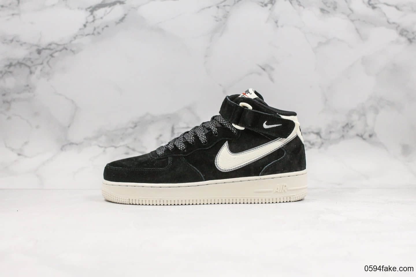 耐克Nike Air Force 1 Mid ’07纯原版本3M反光中帮空军一号黑满天星配色内置全掌sole气垫原盒原标原厂钢印 货号:AA1118-009