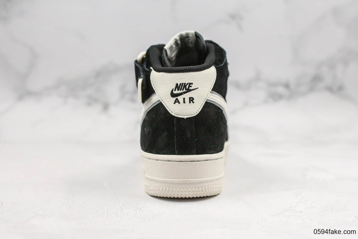 耐克Nike Air Force 1 Mid ’07纯原版本3M反光中帮空军一号黑满天星配色内置全掌sole气垫原盒原标原厂钢印 货号:AA1118-009