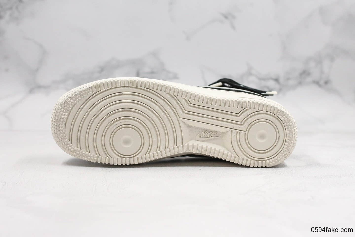 耐克Nike Air Force 1 Mid ’07纯原版本3M反光中帮空军一号黑满天星配色内置全掌sole气垫原盒原标原厂钢印 货号:AA1118-009