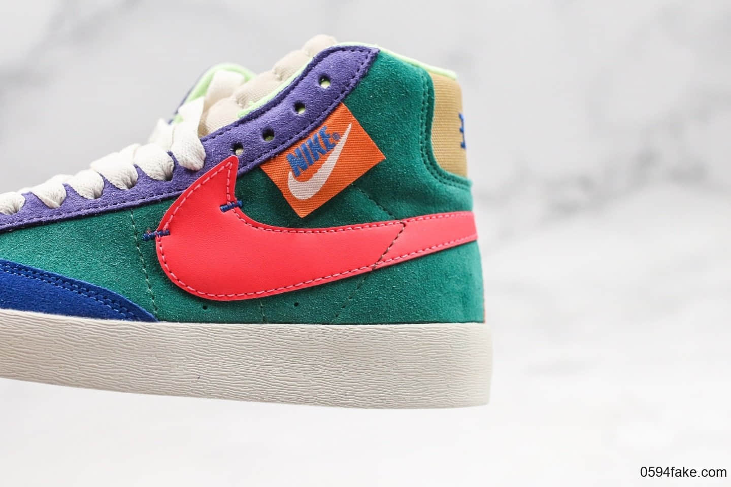耐克Nike Blazer Mid公司级版本开拓者马卡龙配色拉链款2019新款女子解构拼色休闲高帮板鞋 货号:CQ7786-561