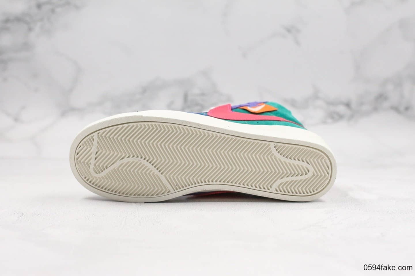 耐克Nike Blazer Mid公司级版本开拓者马卡龙配色拉链款2019新款女子解构拼色休闲高帮板鞋 货号:CQ7786-561