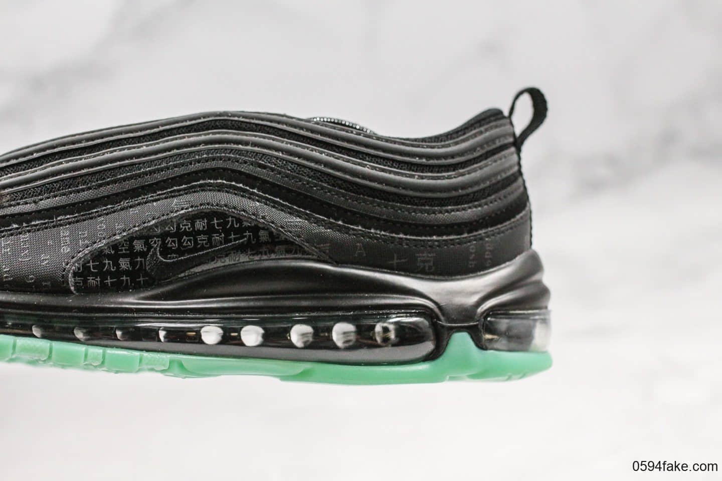 耐克Nike Air Max 97 Premium Green Glow纯原版本复古Max97黑数码骇客帝国绿配色正确小潘气垫完美细节原底原面 货号:921826-017
