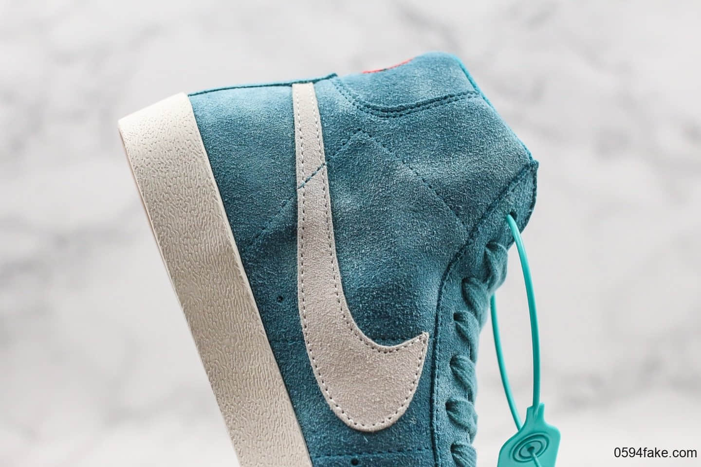耐克Nike SB Zoom Blazer MID公司级版本高帮开拓者蓝色后跟玫瑰刺绣内置Zoom气垫区别市面通货版本 货号:864349-406