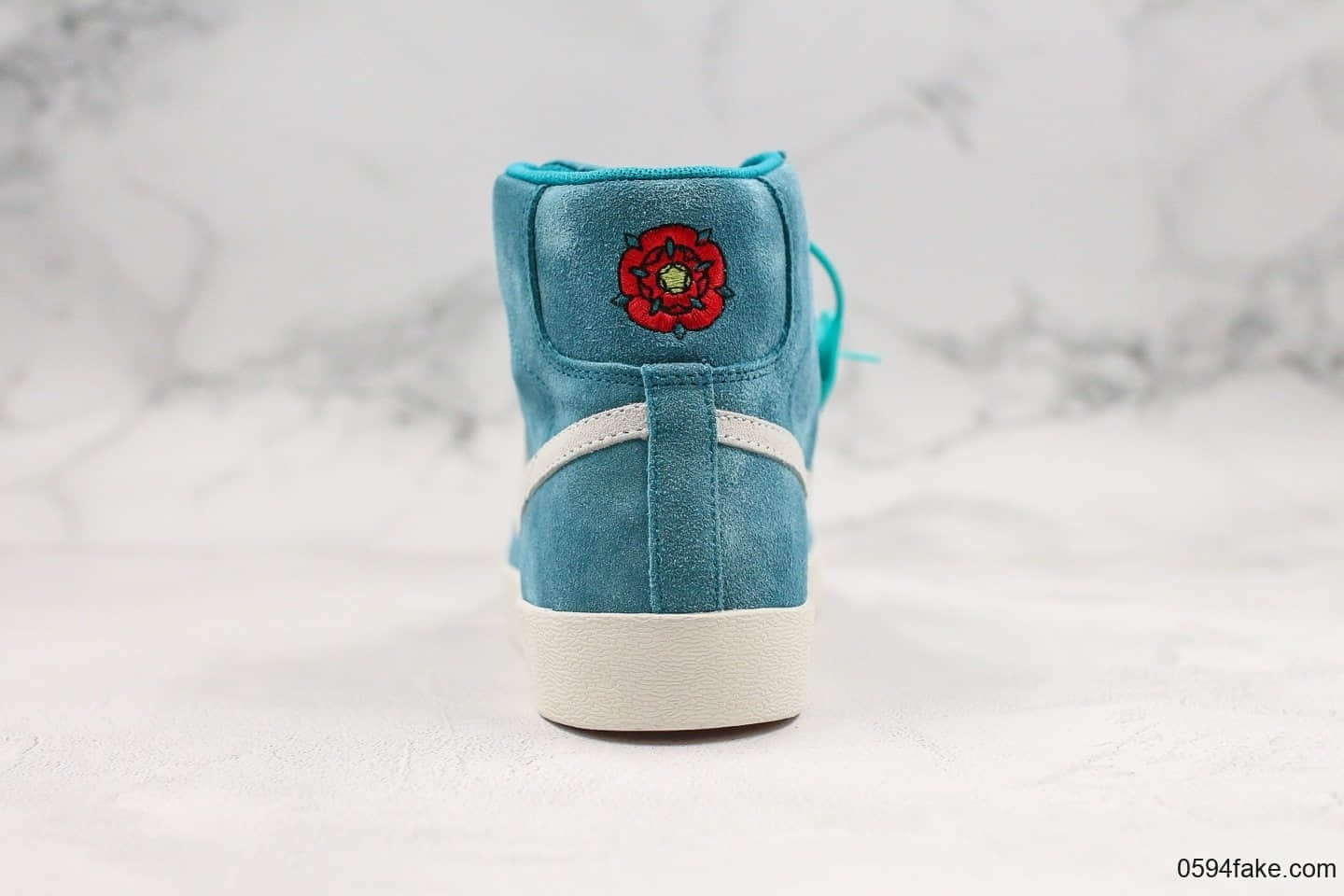 耐克Nike SB Zoom Blazer MID公司级版本高帮开拓者蓝色后跟玫瑰刺绣内置Zoom气垫区别市面通货版本 货号:864349-406