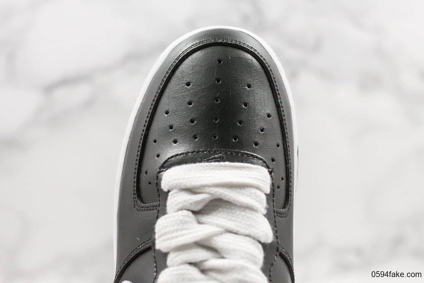 耐克PEACEMINUSONE X Nike AirForce 1 PMO Para-Noise纯原版本联名款涂鸦空军一号小雏菊权志龙设计款原盒原配件表皮可刮 货号:AQ3692-001