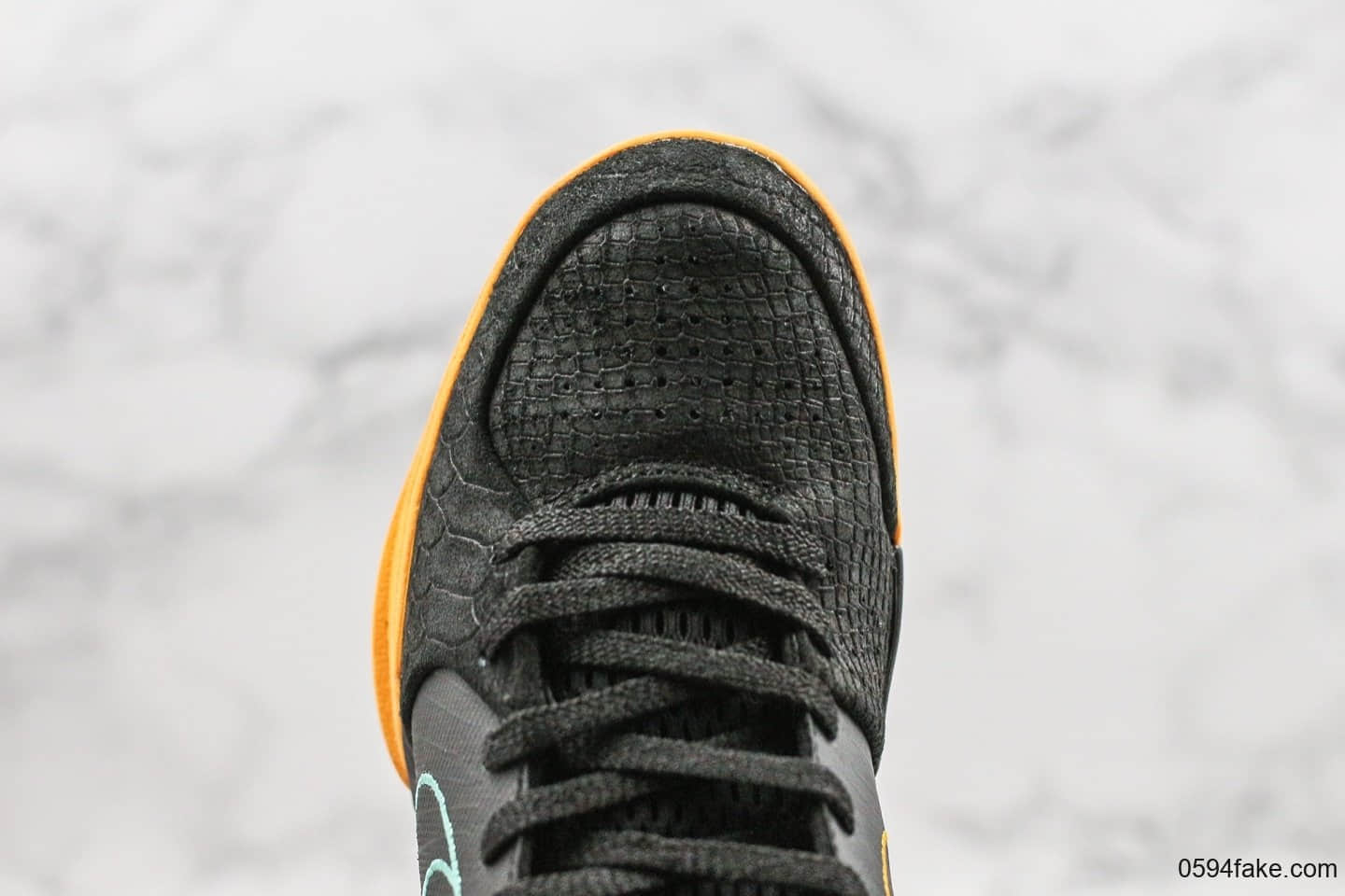 耐克Nike Zoom Kobe 4纯原真碳版本科比4代美国国家篮球队配色专业实战篮球鞋 货号：AV6339-002