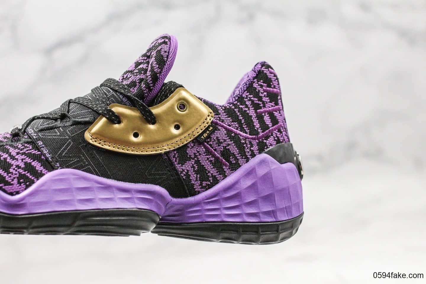 阿迪达斯Adidas Harden Vol. 4 GCA Lightsaber x Star Wars哈登4代义军紫色光剑星球大战联名限定款男子篮球鞋 货号:EH2456