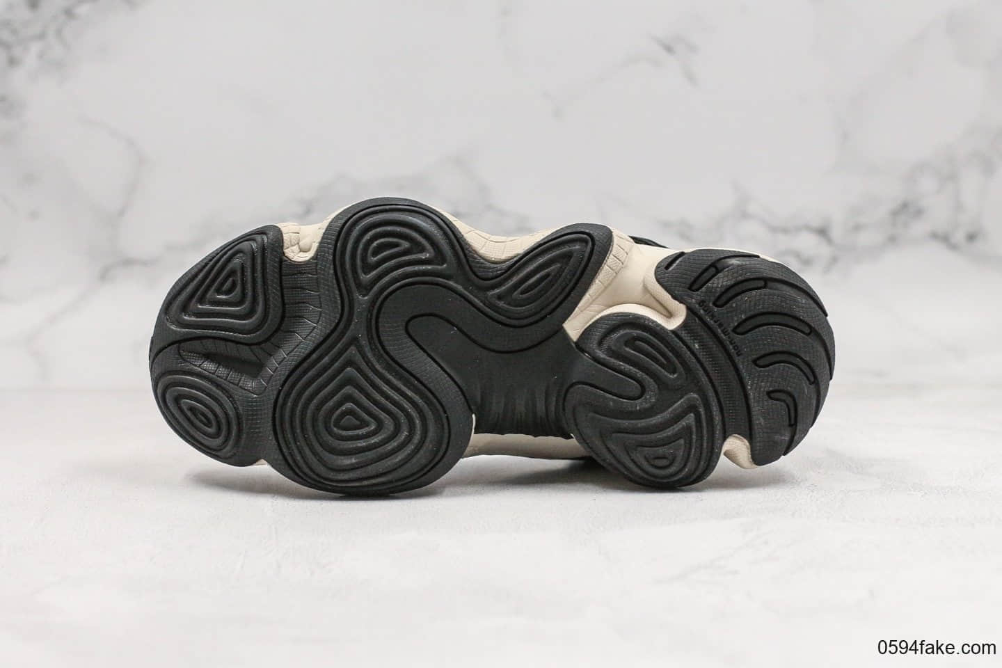 阿迪达斯adidas Yeezy Boost 500纯原版本黑白奥利奥椰子500老爹鞋内置adiprene+减震科技原厂反绒皮 货号:F36688