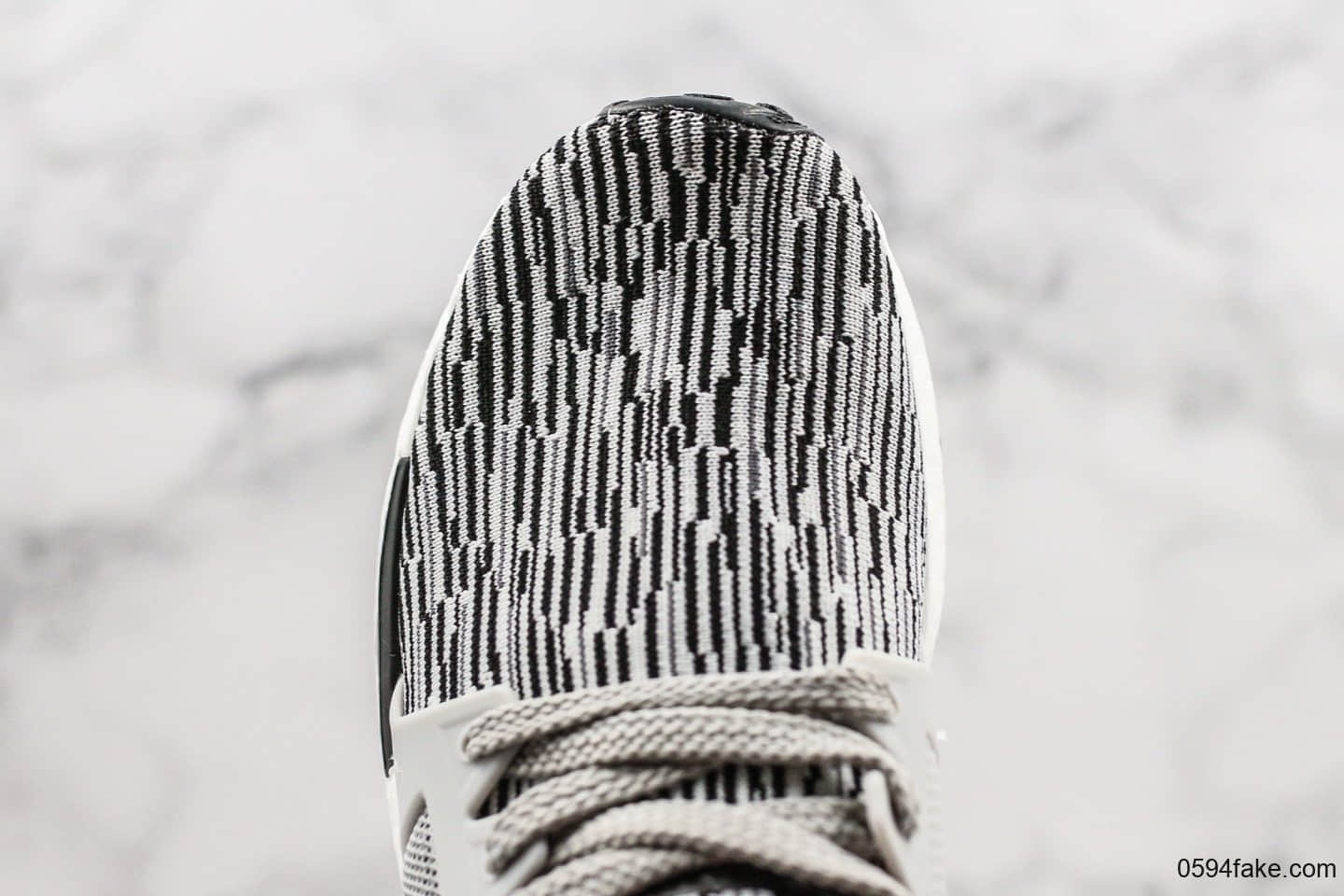 阿迪达斯Adidas NMD Primeknit Boost Runner Solid Grey XR_1爆米花系列运动鞋公司级版本浅灰白黑斑驳NMD针织透气鞋 货号:BY1910