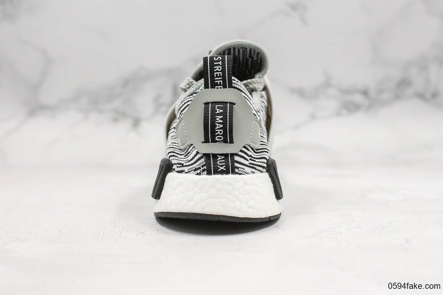 阿迪达斯Adidas NMD Primeknit Boost Runner Solid Grey XR_1爆米花系列运动鞋公司级版本浅灰白黑斑驳NMD针织透气鞋 货号:BY1910