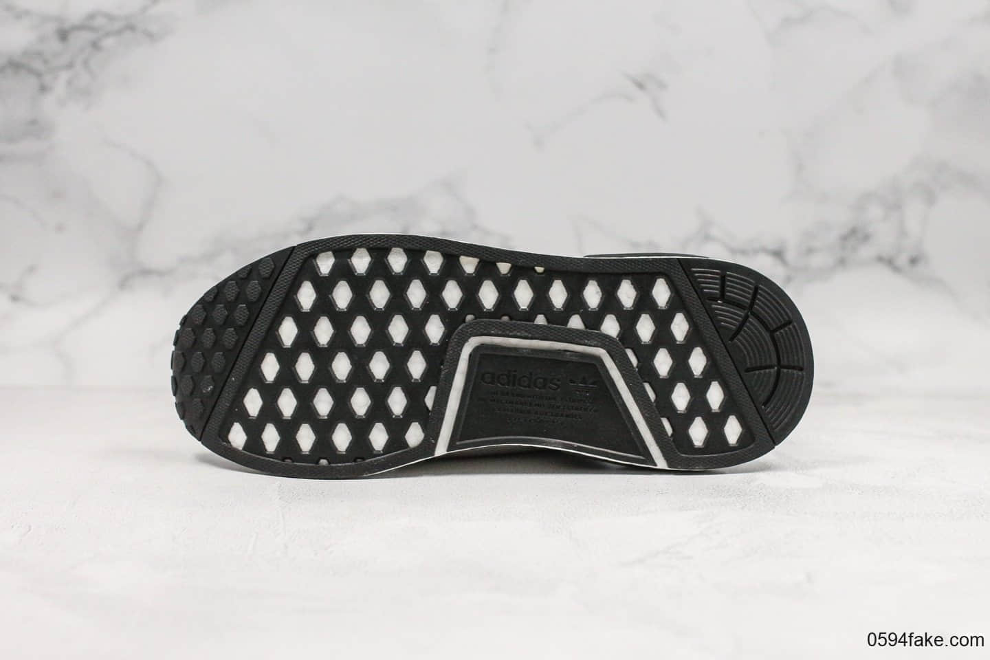 阿迪达斯Adidas NMD Primeknit Boost Runner Solid Grey XR_1爆米花系列运动鞋公司级版本浅灰白黑斑驳NMD针织透气鞋 货号:BY1910