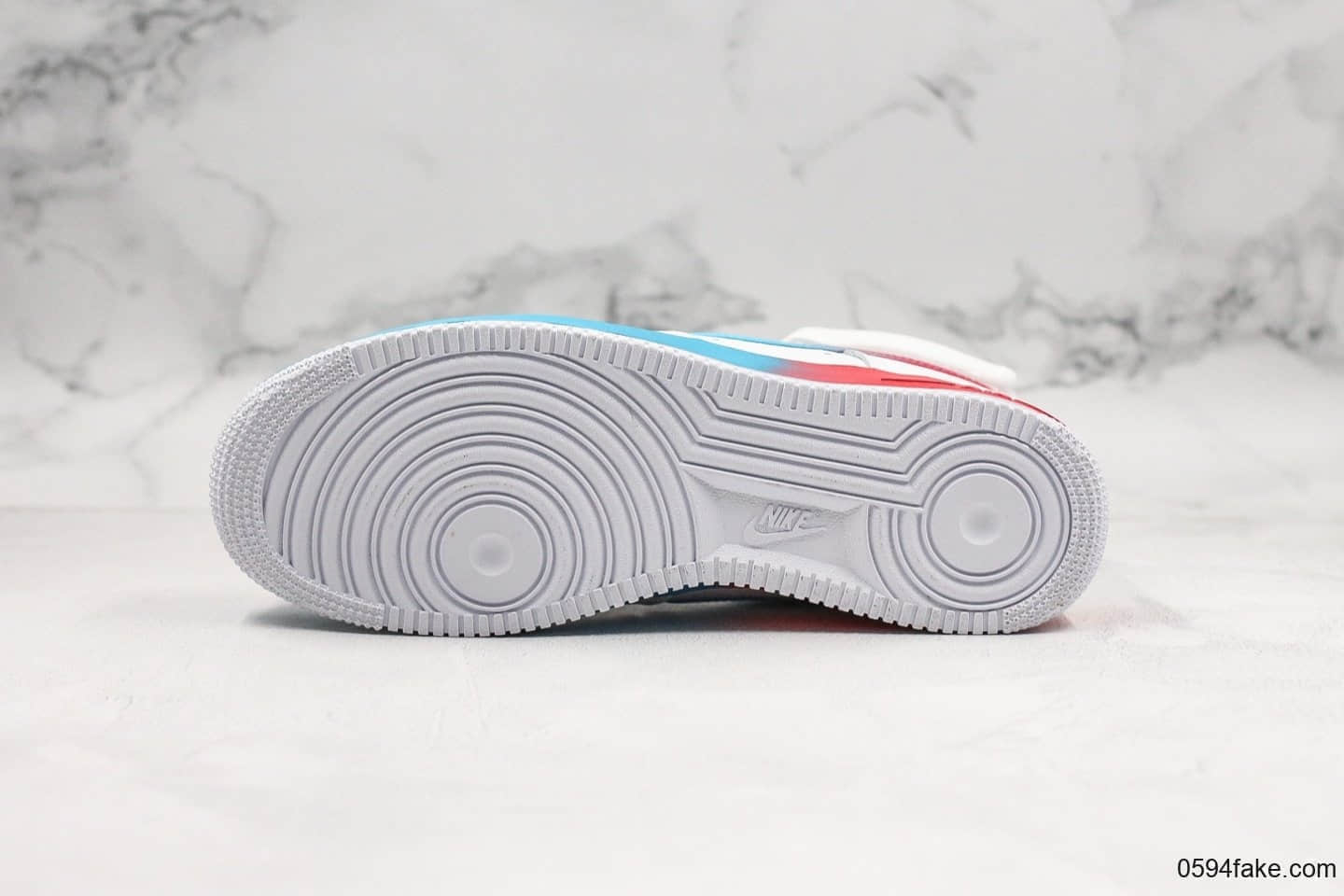 耐克Nike Air Force 1 Mid 07 LV8 解构简版AF1板鞋“彩虹渐变”公司级带半码原厂头层皮料电脑冲孔 货号:CJ0525-100