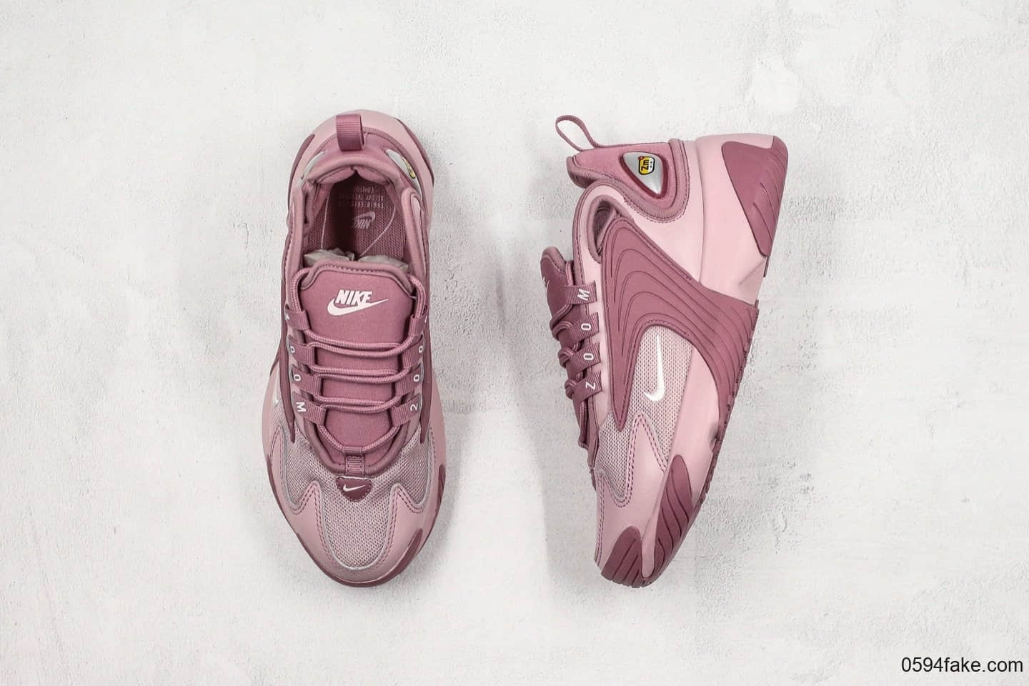 耐克Nike Zoom 2000复古老爹鞋休闲慢跑鞋粉紫色真标带半码原楦开发原厂热熔烫化标原装鞋垫 货号:AO0354-500