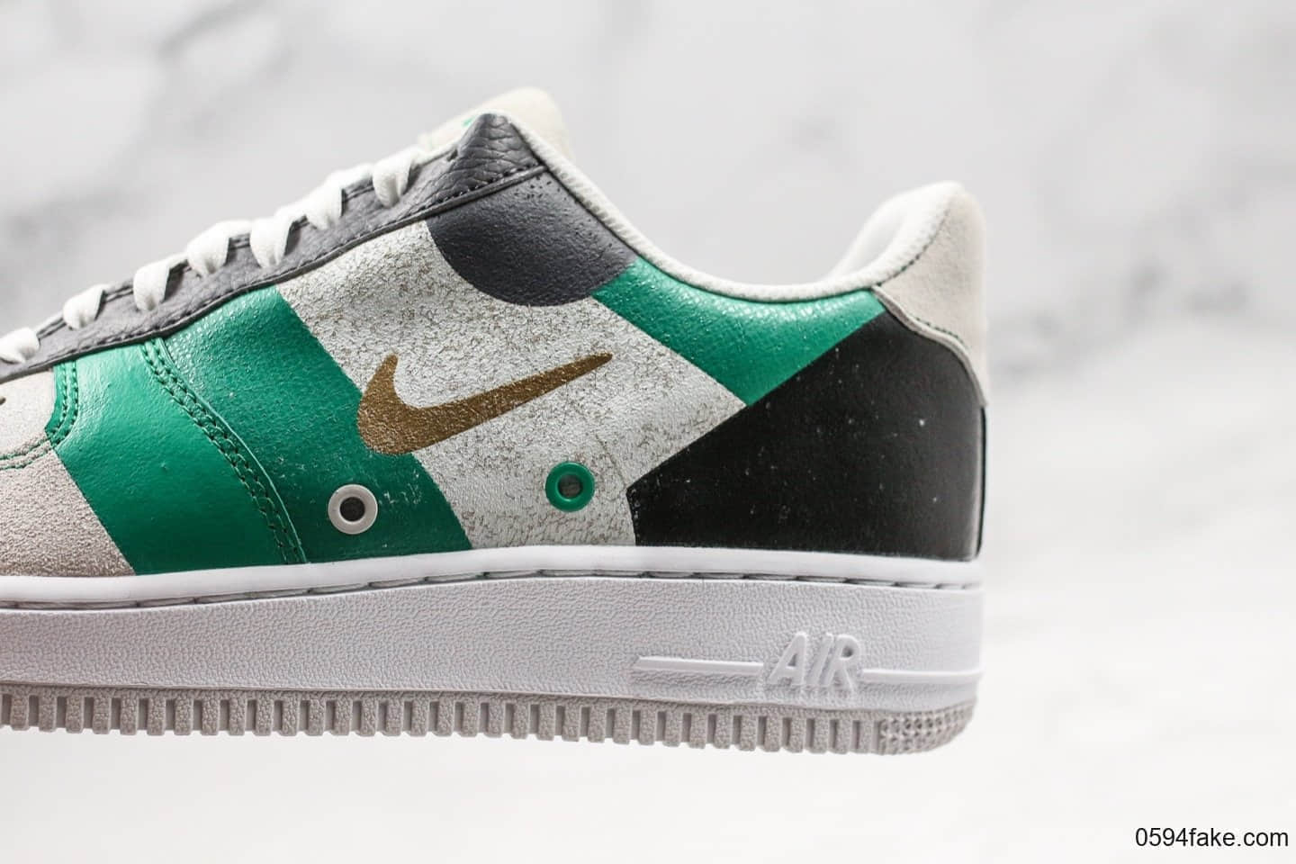 耐克NIKE AIR FORCE 1 '07 PRM 1纯原版本低帮AF1小钩灰黑绿2019年秋冬新款原楦头原纸板打造同步RFID芯片 货号:CL0065-100