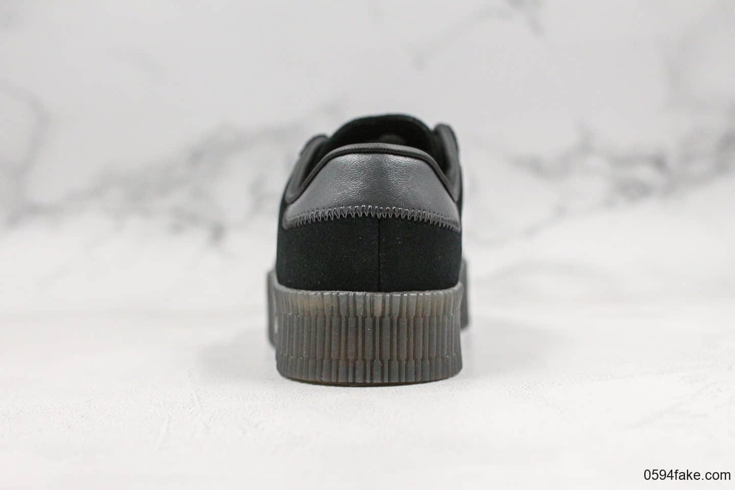 阿迪达斯Adidas Originals Samba Rose W公司级版本桑巴系列经典松糕鞋黑银配色增高板鞋平台专供进口头层皮版本 货号：G54523