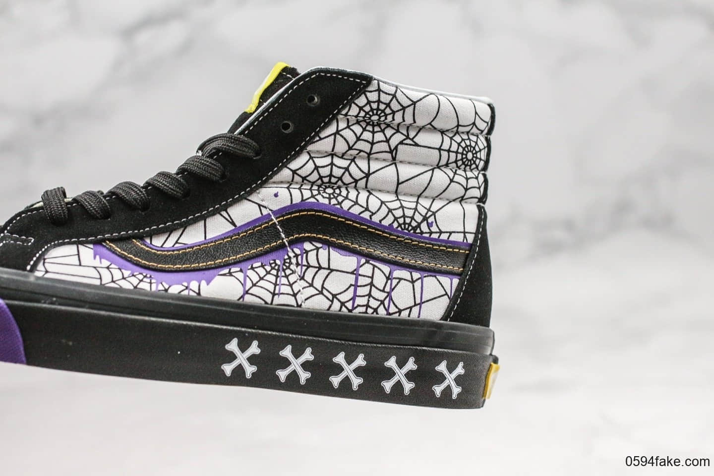 万斯Vans Sk8-Hi x Size?联名款高帮万斯黑紫色原厂硫化工艺原盒原标万圣节风格配色