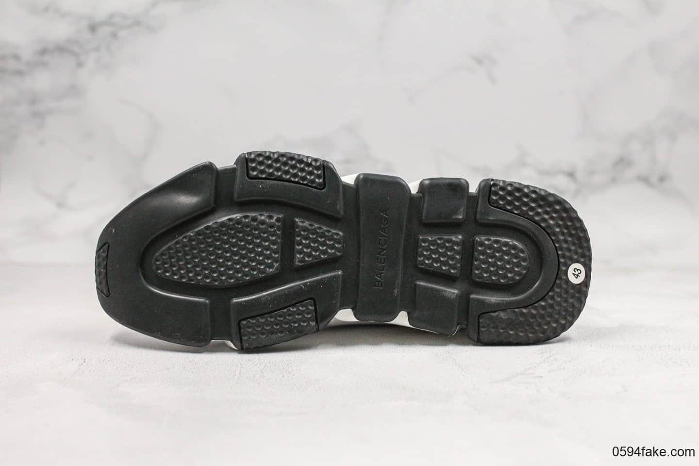 巴黎世家Balenciaga纯原版本全新气垫袜子鞋原厂气垫Pu大底高弹针织面2020年春季新款