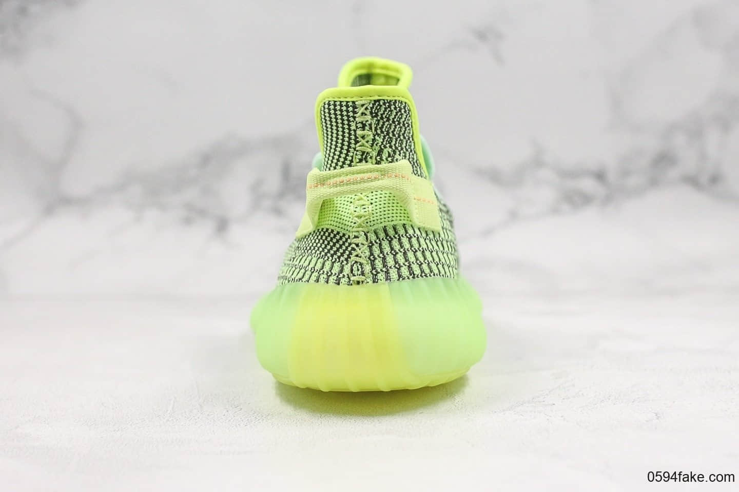 阿迪达斯Adidas YEEZY BOOST 350 V2 YECHEIL公司级版本椰子350V2全新配色荧光绿真巴斯夫爆米花大底镂空蚕丝半透明网纱鞋面 货号:FW5191