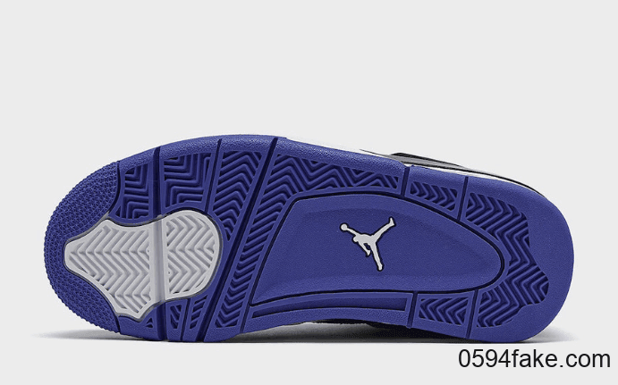 Air Jordan 4“ Rush Violet”释出最新实物图!穿上它就是最酷小姐姐! 货号:BQ9043-005