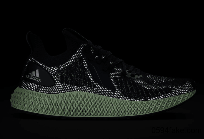 全新Adidas Alphaedge 4D即将发售!反光鞋面超酷炫