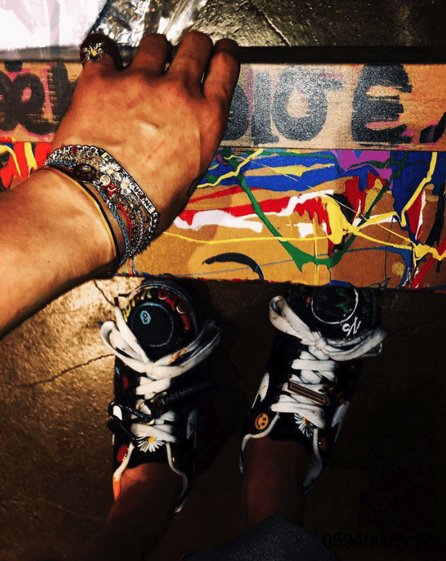 超高规格之作!权志龙联名Air Force 1官图释出!还有本人亲晒的特殊版本!