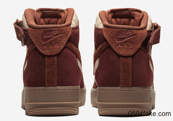 秋冬复古风情!全新Air Force 1 Mid现已发售! 货号:CT1206-900