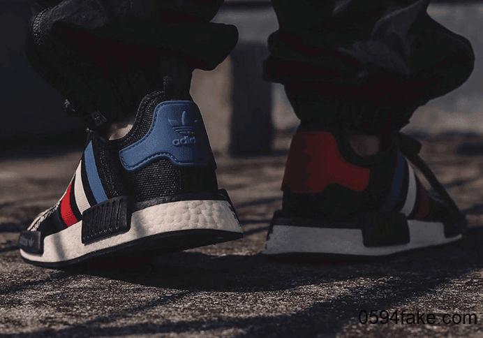 颜值超高!atmos x adidas NMD R1明日发售! 货号:FV8428