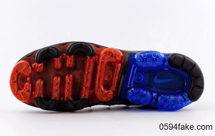 撞色中底！全新Air VaporMax Plus现已发售！ 货号：CU9241-001