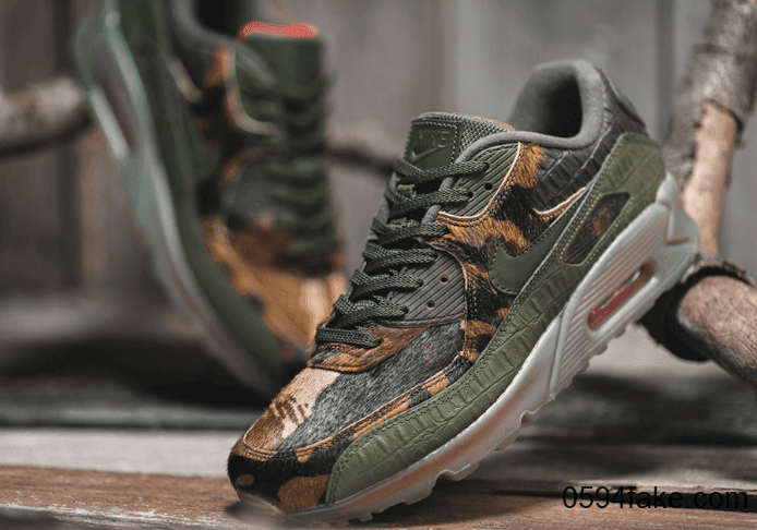 特色拼接鞋面!这双Nike Air Max 90有点酷! 货号:CU0675-300