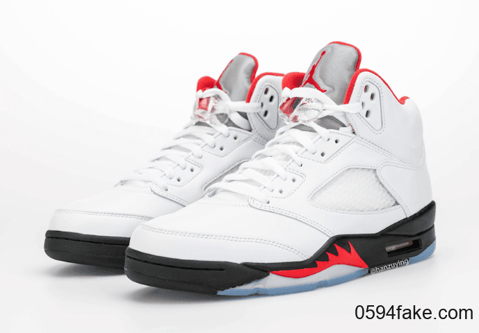 “流川枫”配色Air Jordan 5“Fire Red”最新实物图来了!看完分分钟种草! 货号:CT4838-102