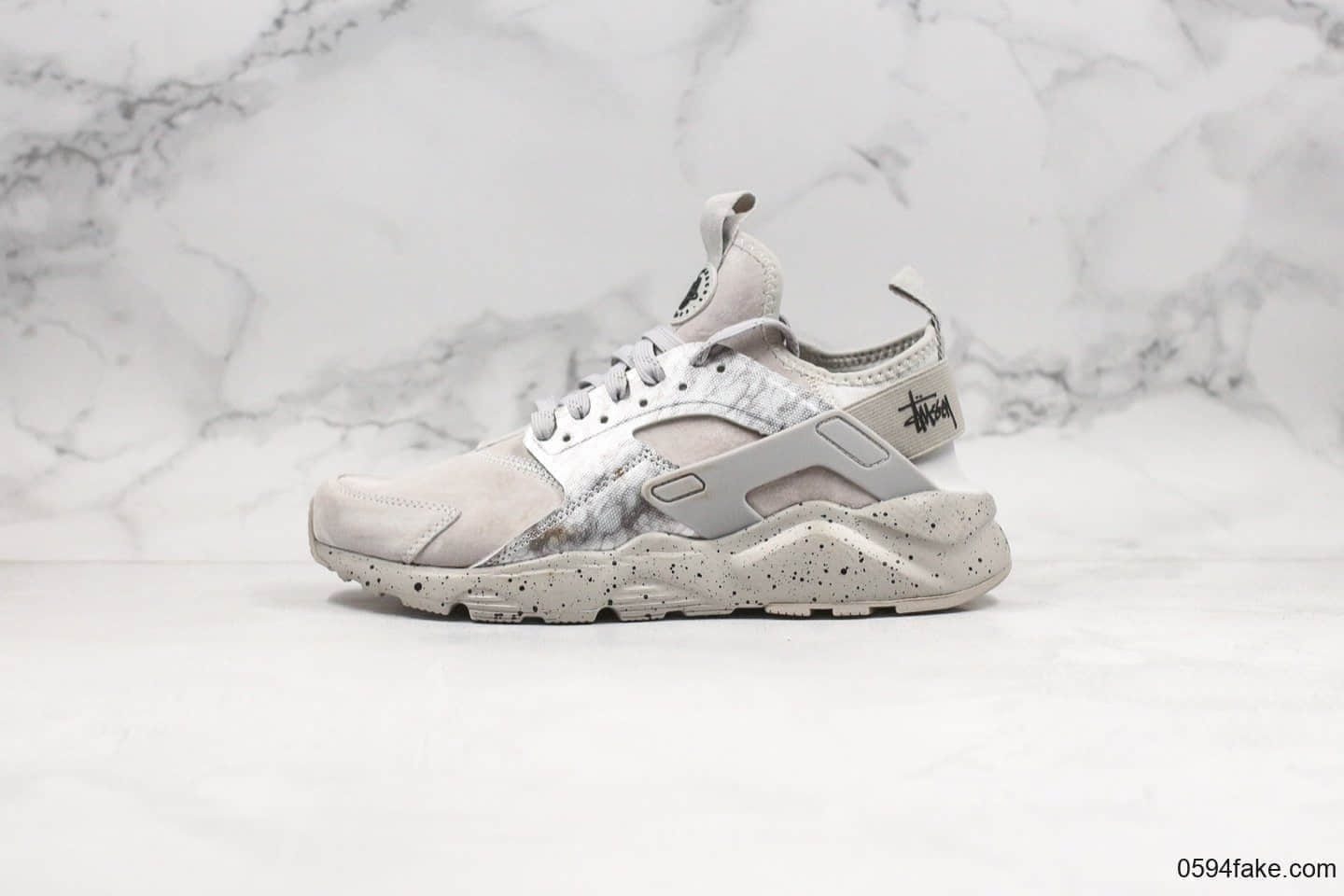 耐克Nike Air Huarache Ultra Suede ID公司级华莱士复古慢跑鞋灰色搭载Huarache技术原盒原标区别市面通货版本 货号:829669-338