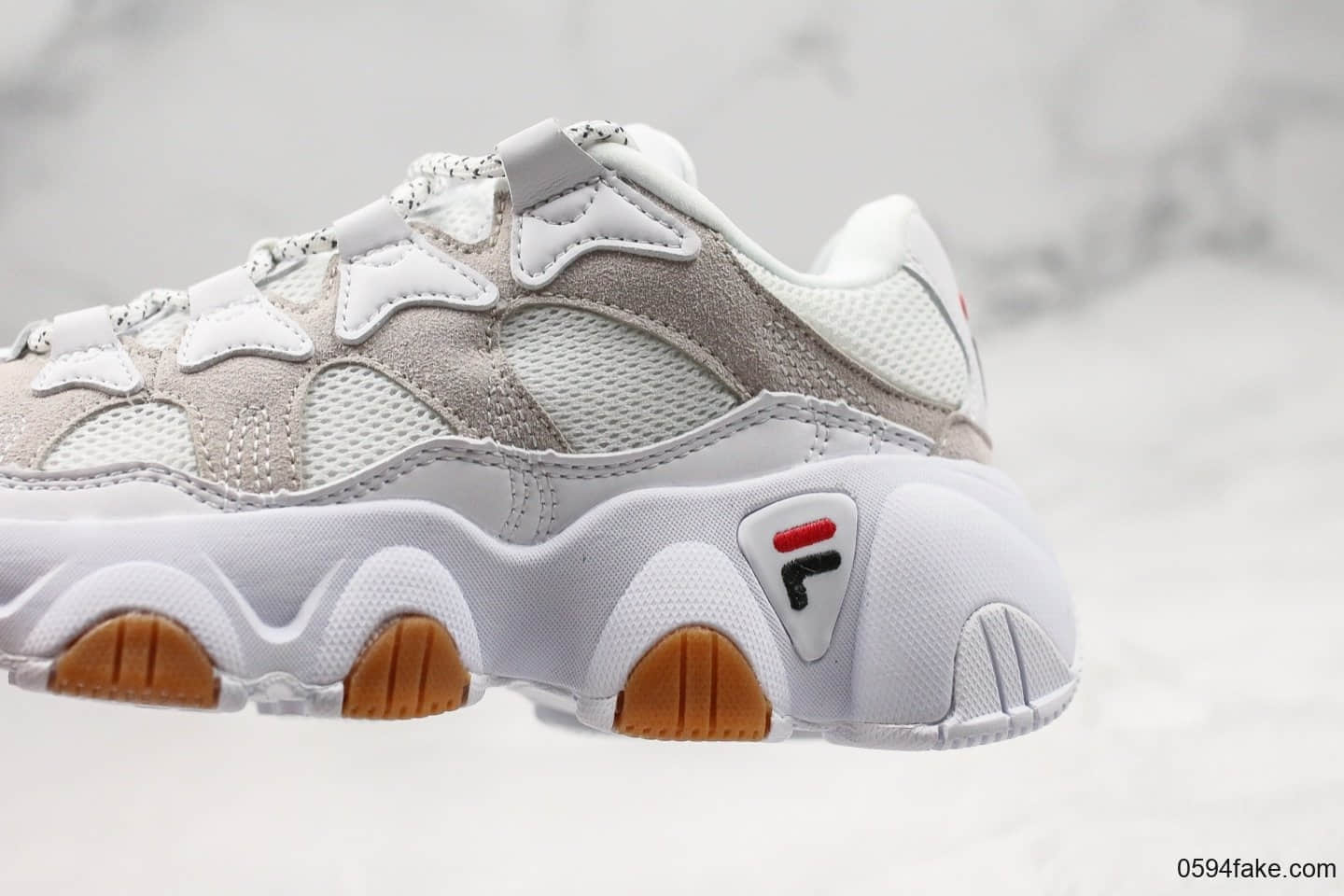 斐乐FILA jagger公司级版本限量爪爪老爹鞋19年新款原档案数据开发