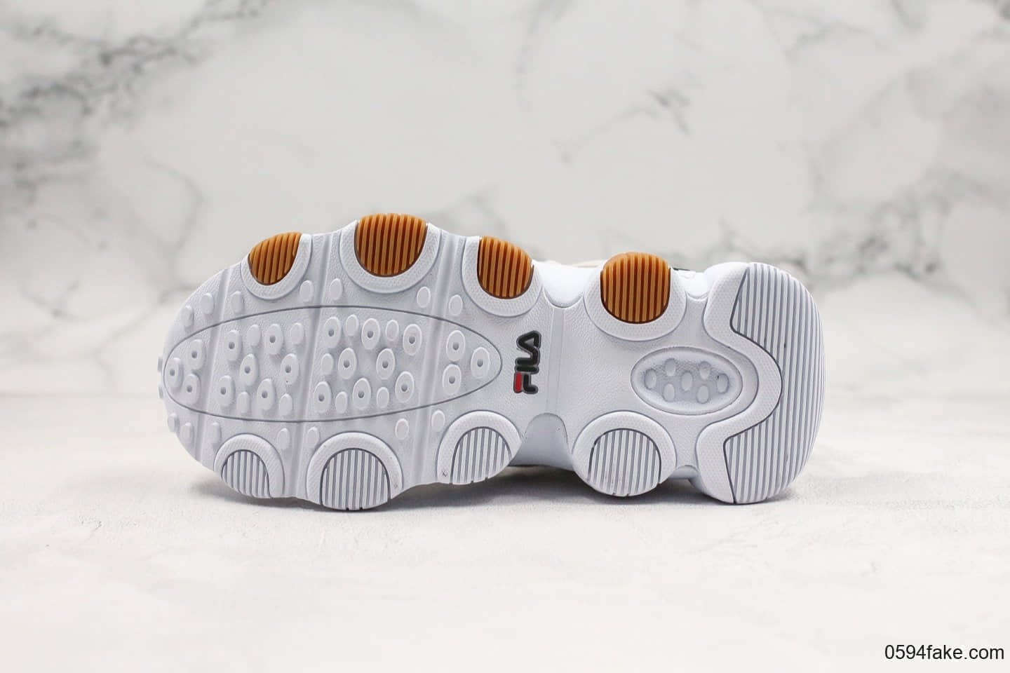 斐乐FILA jagger公司级版本限量爪爪老爹鞋19年新款原档案数据开发