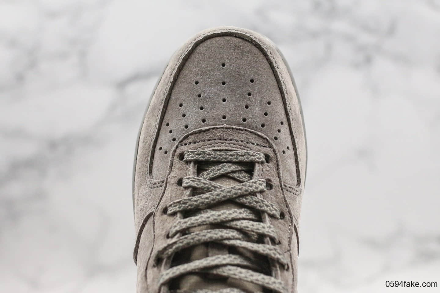 耐克Nike Air Force 1 Hi纯原版本中帮空军一号灰色麂皮限定配色内置全掌气垫原盒原标 货号:AA1118-003