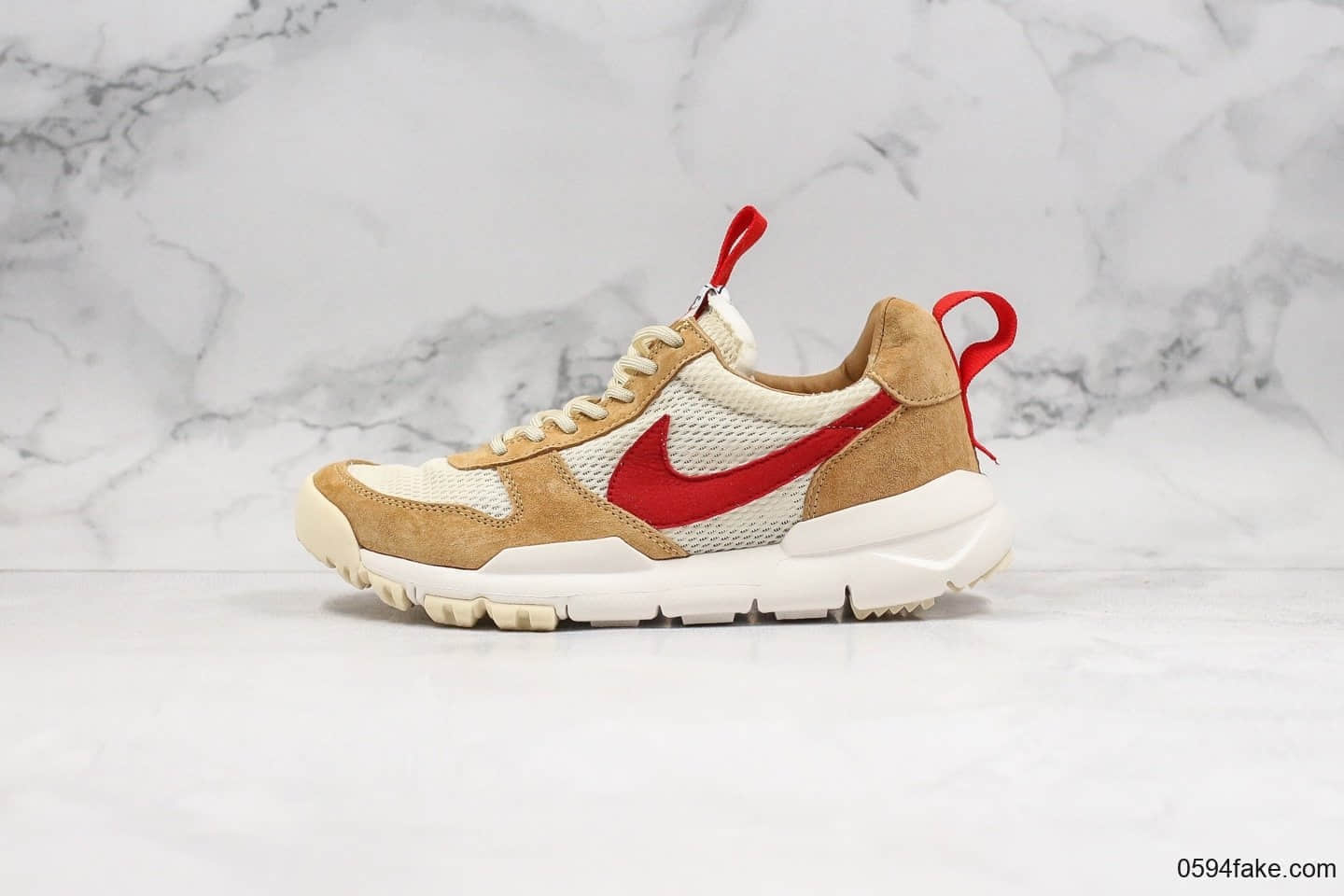 耐克Nike Craft Mars Yard 2.0 x Tom Sachs纯原版本艺术家联名权志龙同款宇航员神游2.0经典款复古做旧黄红勾原盒原标 货号:AA2261-100