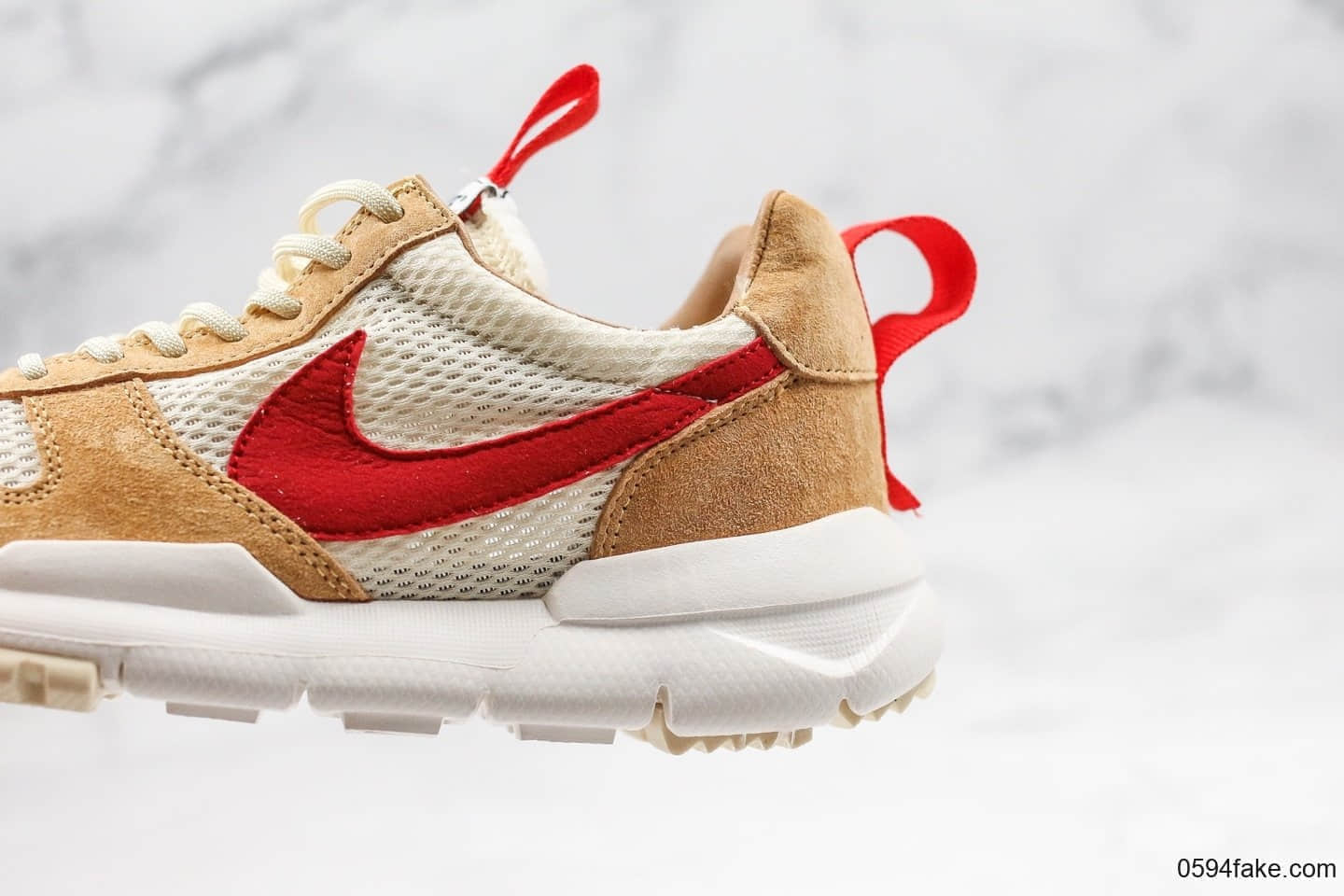 耐克Nike Craft Mars Yard 2.0 x Tom Sachs纯原版本艺术家联名权志龙同款宇航员神游2.0经典款复古做旧黄红勾原盒原标 货号:AA2261-100