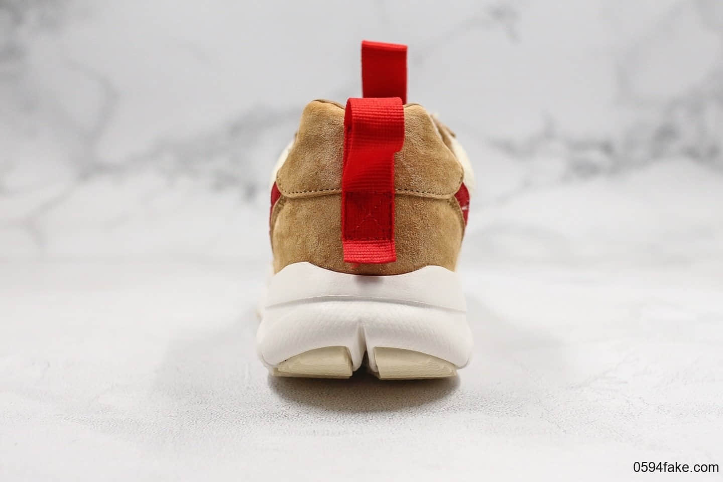 耐克Nike Craft Mars Yard 2.0 x Tom Sachs纯原版本艺术家联名权志龙同款宇航员神游2.0经典款复古做旧黄红勾原盒原标 货号:AA2261-100