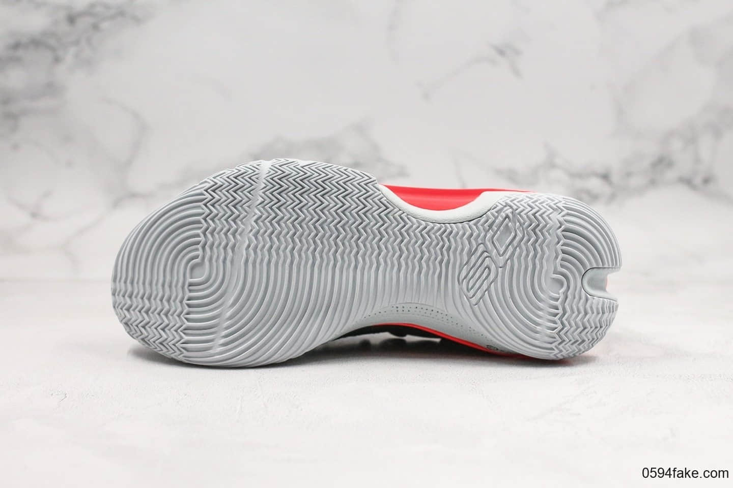 安德玛Under Armour Curry 7纯原版本库里7代篮球鞋搭载三大科技支持实战原档案数据开发 货号:3021258-001