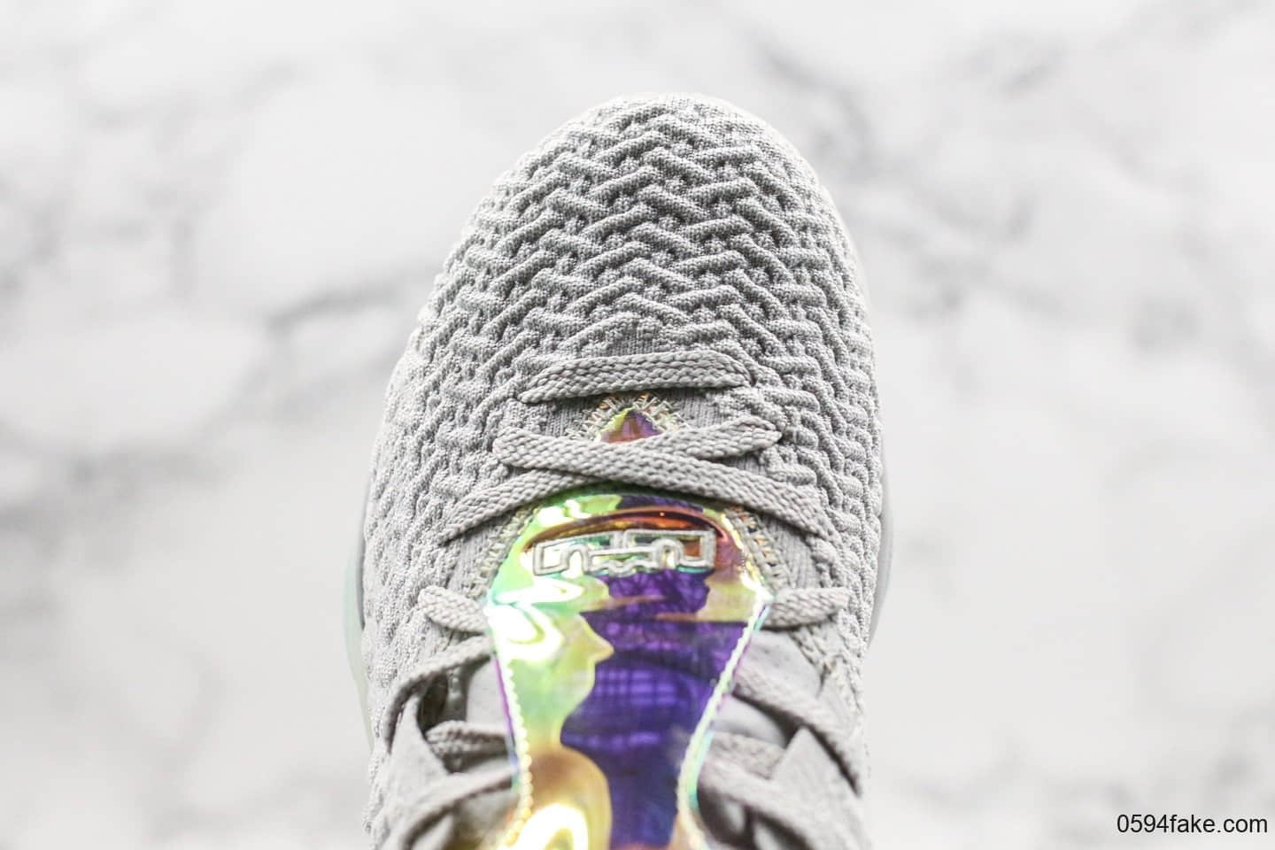 耐克Nike LeBron 17 Future Air纯原版本詹姆斯17代签名战靴篮球鞋白橘黄炫彩镭射高帮运动飞织实战篮球鞋原盒原标 货号:BQ3177-908