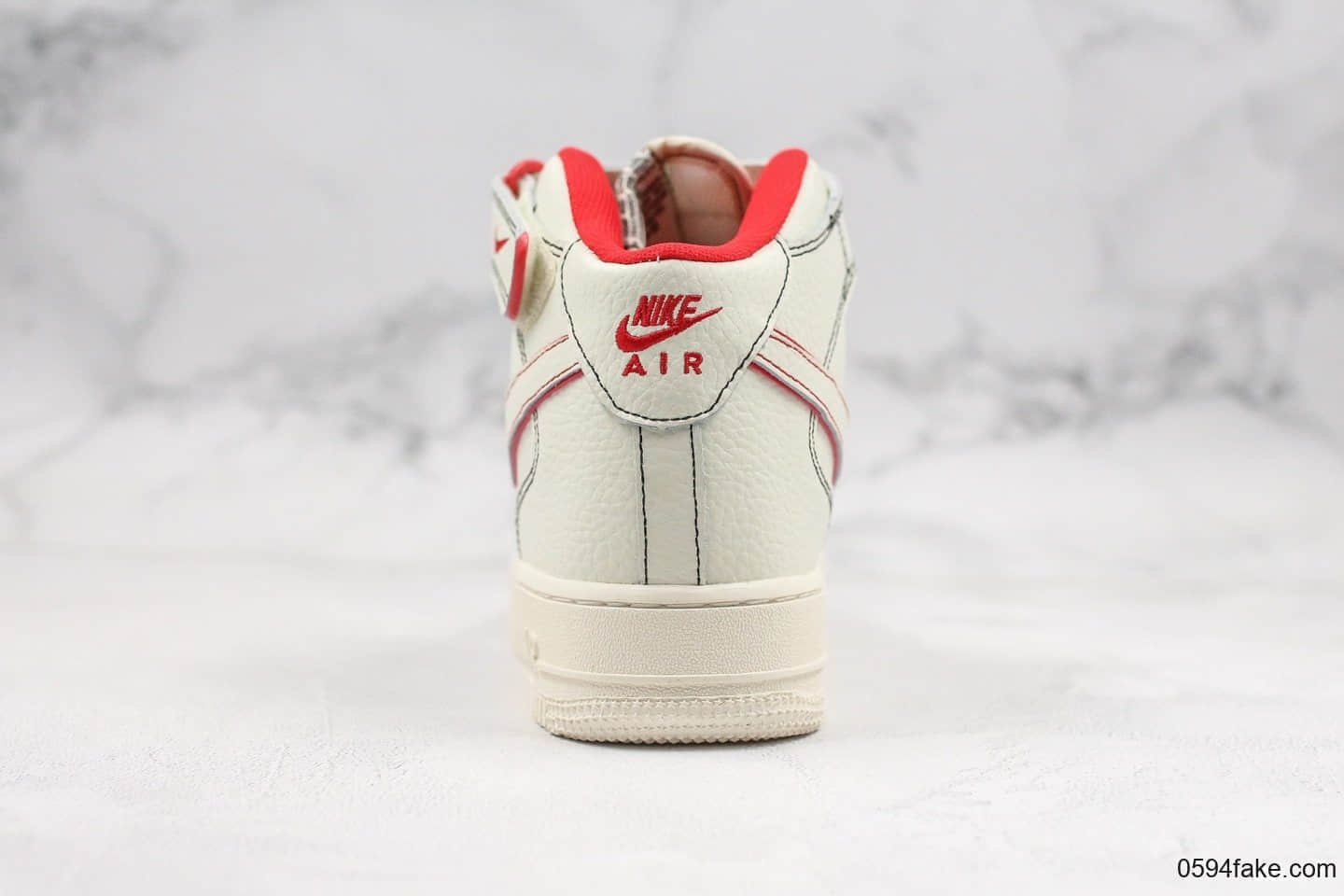 耐克Nike Air Force 1 Low '07纯原版本白红手稿兔八哥配色空军一号海外发售款内置全掌气垫原盒原标原装定制皮料打造 货号：AO2518-226