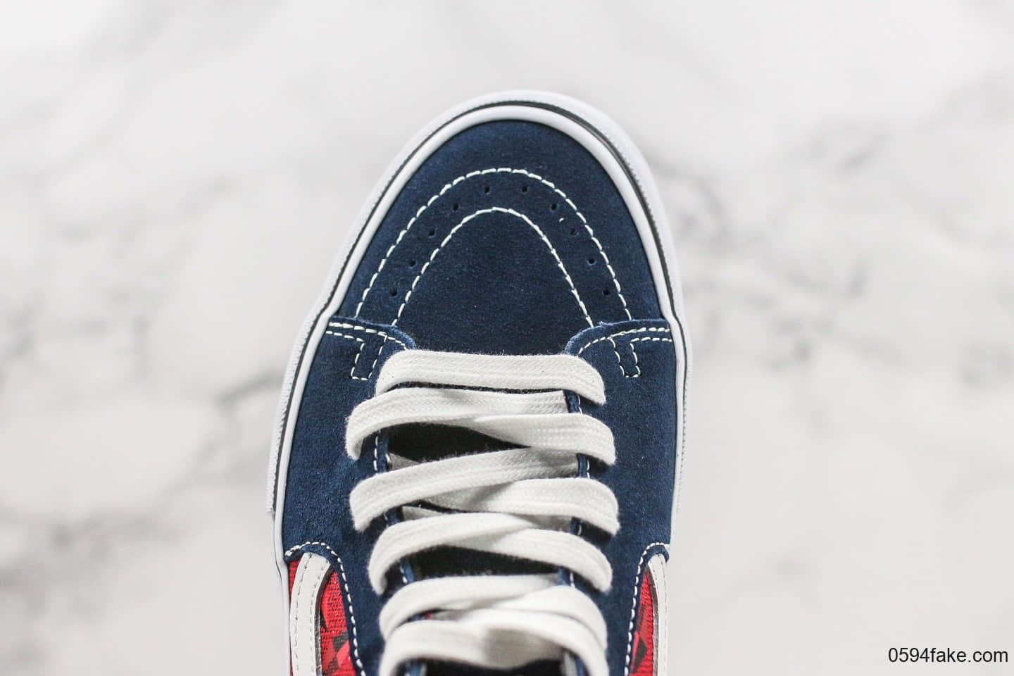 万斯Vans Sk8-Hi Pro x Supreme公司级联名款vans中帮板鞋原厂硫化大底原盒原标大几率过验 货号：VN0A45JDTEB-20