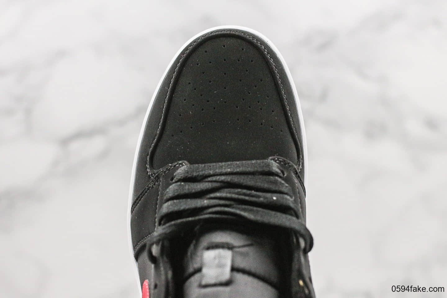 乔丹Air Jordan 1 Red-Royal GS公司级版本中帮aj1黑蓝红鸳鸯新版本内置后掌sole气垫原楦头原纸板打造 货号:554725-065