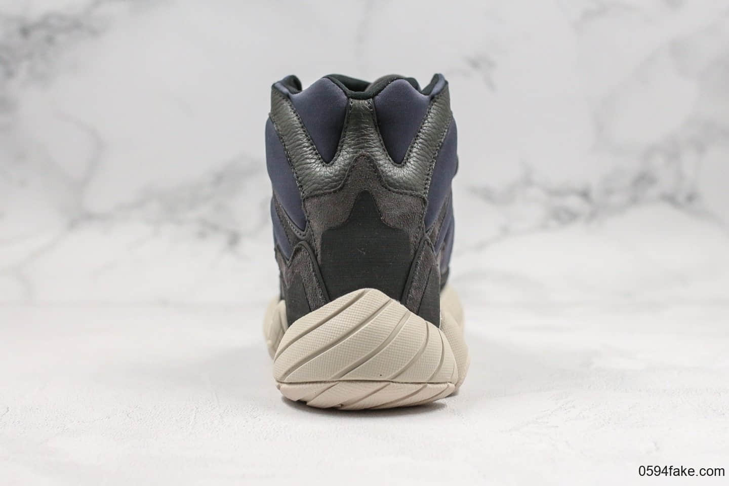 阿迪达斯Adidas Yeezy 500 HIGH「Slate」纯原版本椰子500高帮黑曜石配色原盒原标纤维面料打造 货号:FW4968