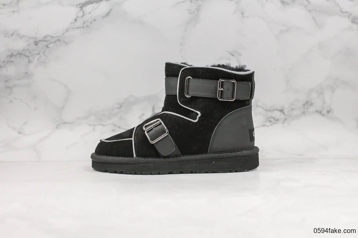 UGG Australia纯原版本雪地靴海外发售款专柜同步原档案数据开发原盒原标原配件