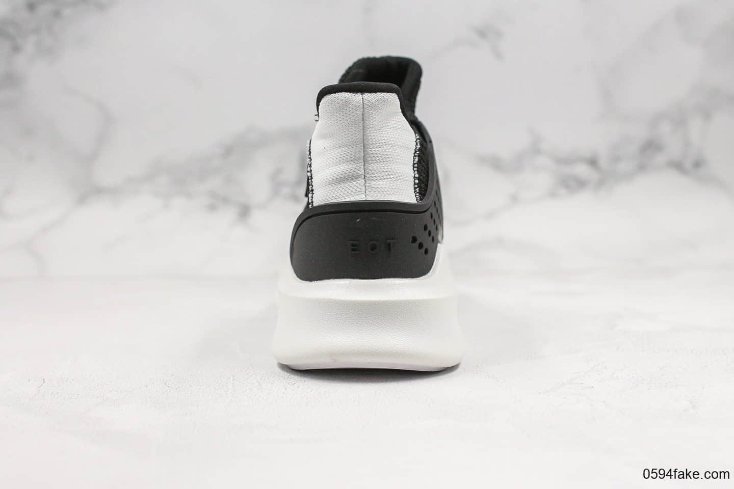 阿迪达斯Adidas EQT BASK ADV纯原版本杨颖上脚同款eqt黑色原厂RB底片正确PU镂空大底 货号：FU9397